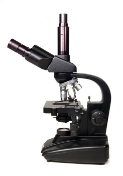 Biologiczny Mikroskop Trójokularowy Levenhuk 670T 